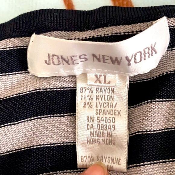 Jones NewYork Tank Black & Gray Striped XL - Picture 5 of 9